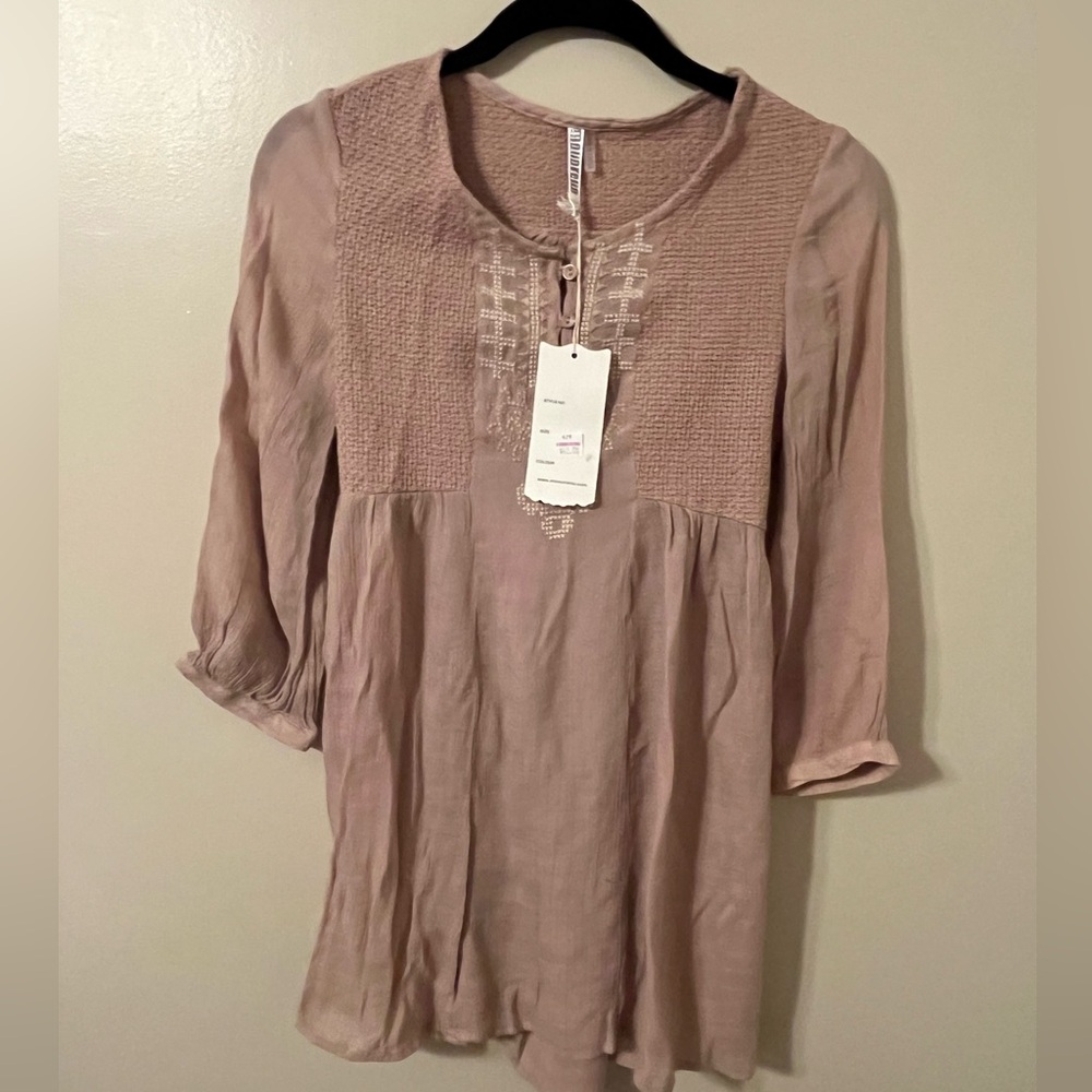 Monoreno shirt